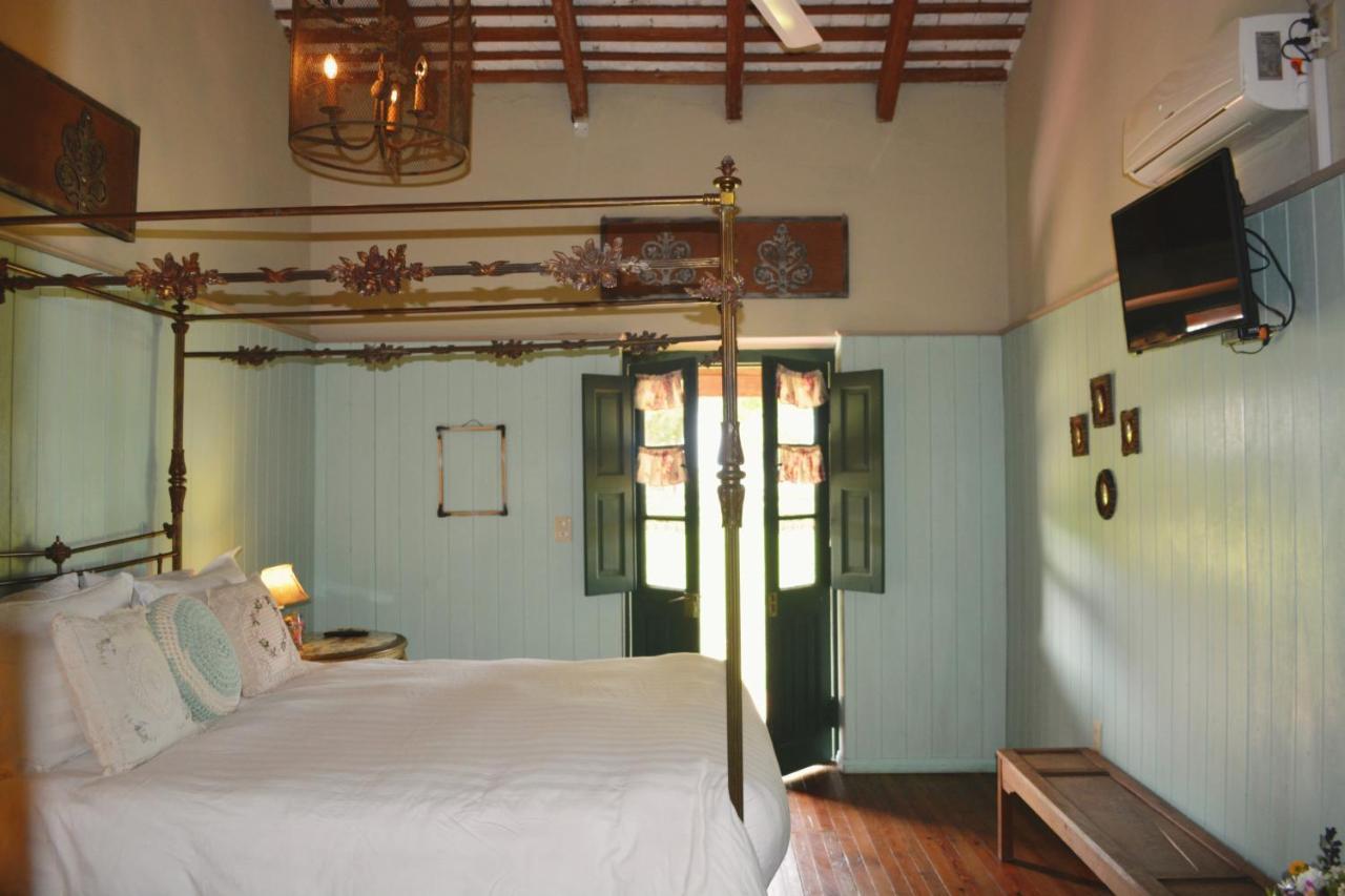 Estancia El Cangue Porvenir Exterior photo